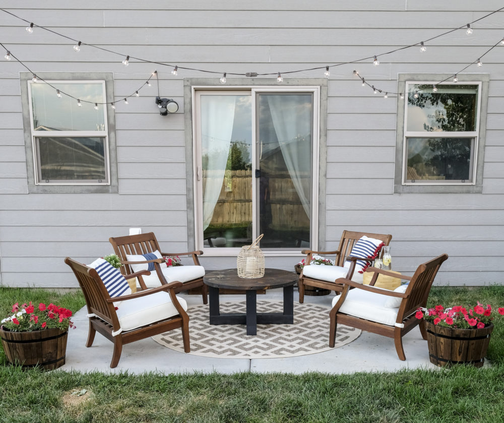 outdoor patio makeover complete with DIY string lights