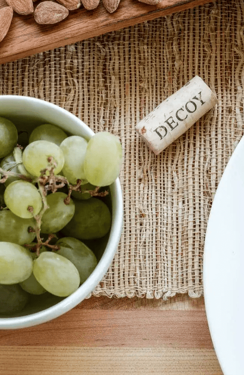 decoy wines cork on thanksgiving table decor