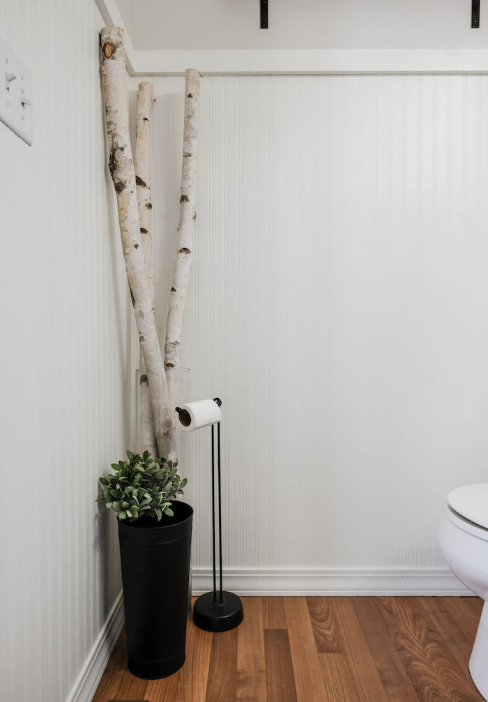 farmhouse bathroom with beadboard