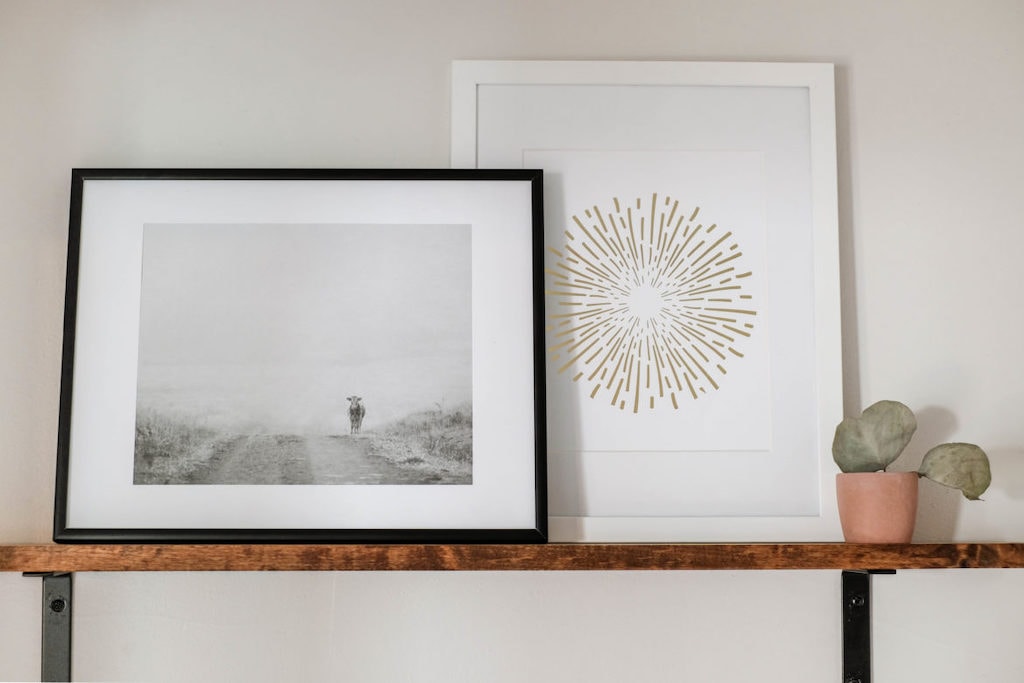 farmhouse bathroom shelf decor