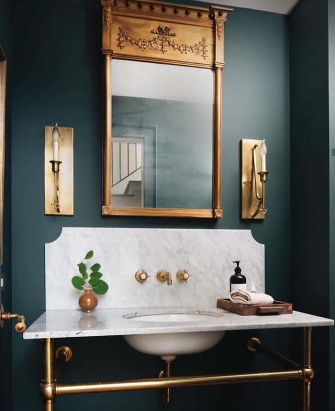 9 Must Have Powder Room Accessories