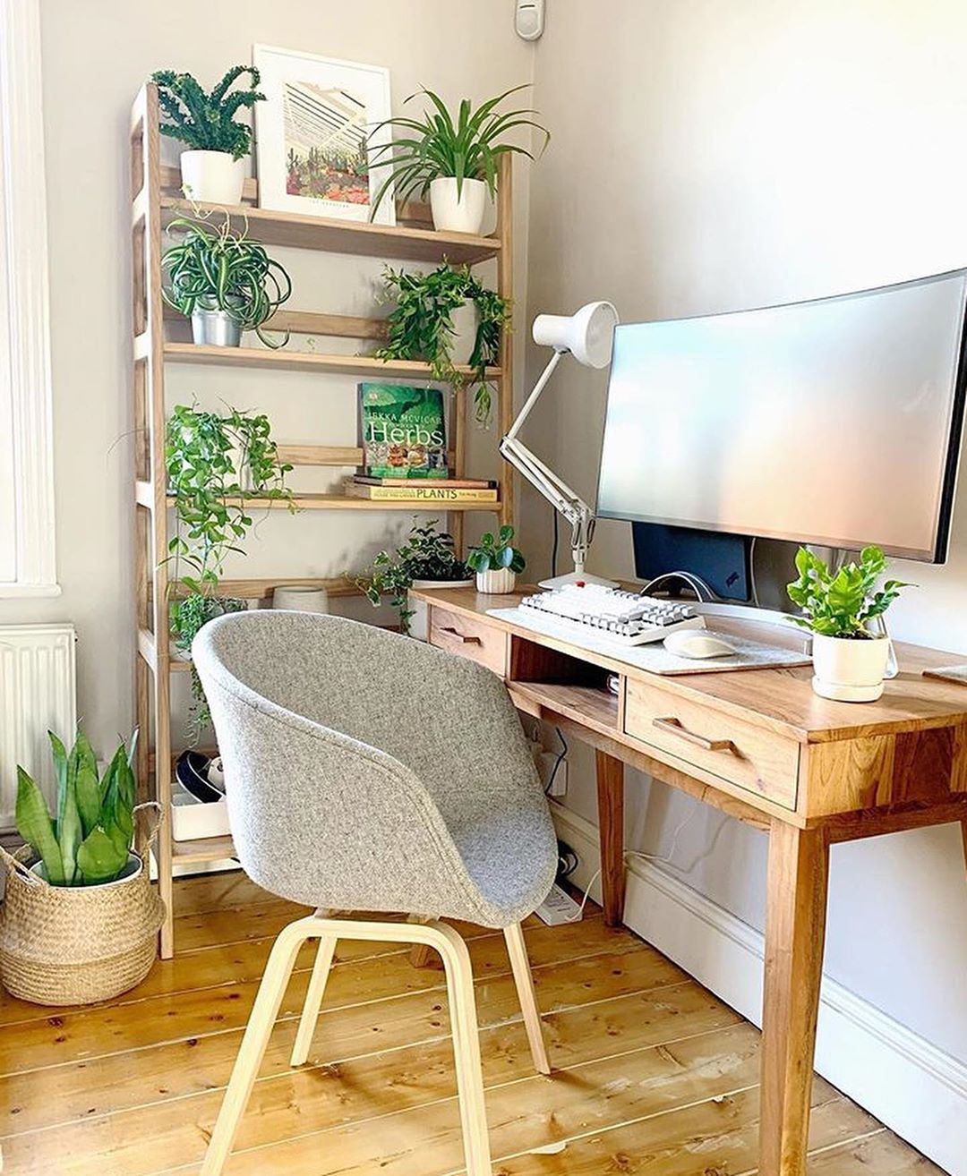 9 Ways to Decorate your Home Office
