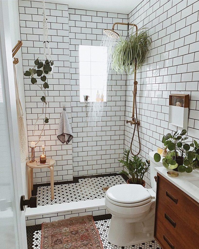 Ideas to Update Your Tiny, Boring, Old Bathroom Stylishly