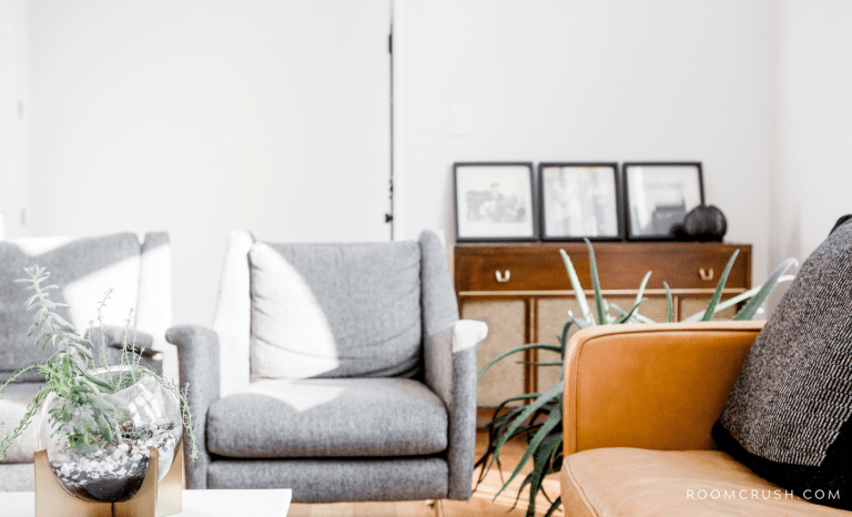 How To Decorate The Space Behind The Sofa
