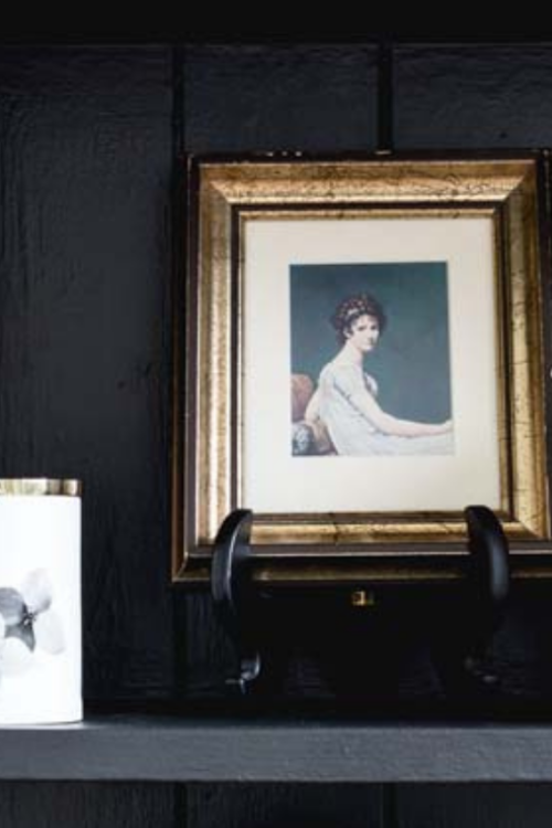 how to style a moody bookshelf_black paint ideas