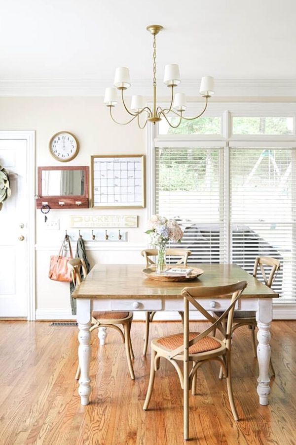 Dining room painted with Edgecomb Gray by Benjamin Moore