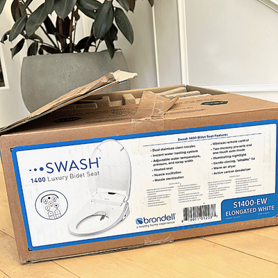 real image of the box that the brondell bidet toilet seat comes in. Swash 1400 Luxury Bidet Toilet Seat review packaging