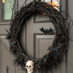 classy-black-rustic-halloween-wreath DIY ideas