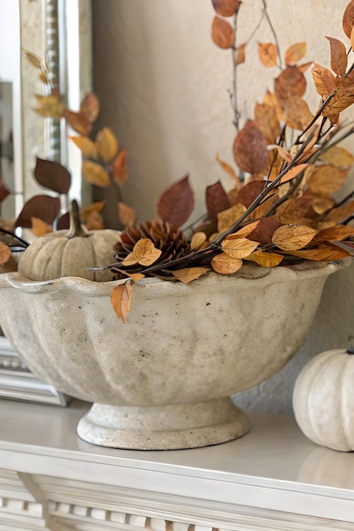 lovely fall mantel cottage decor 